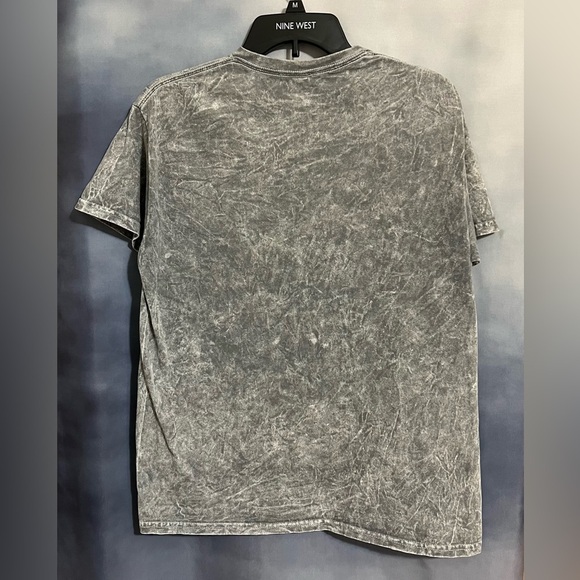 Junk food Pink Floyd grey with rainbow motif T shirt size Small. Looks new! - Picture 4 of 5